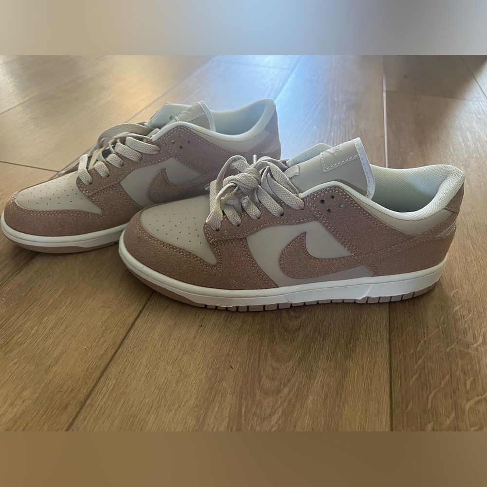 Nike Dunks Tan Suede and Cream Dunks Men’s 8 Women’s 10 NWOT - Picture 3 of 7